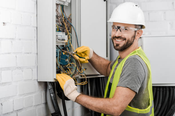 Best Affordable Emergency Electrician  in Story City, IA